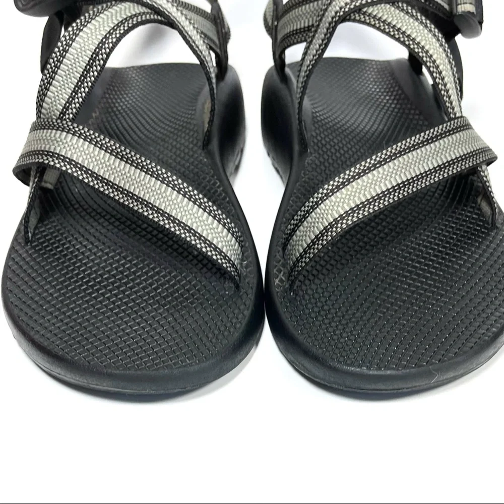 Chaco Sandals Men’s Size‎ 13 M Ankle Strap Vibram Gray Stripped Fabric